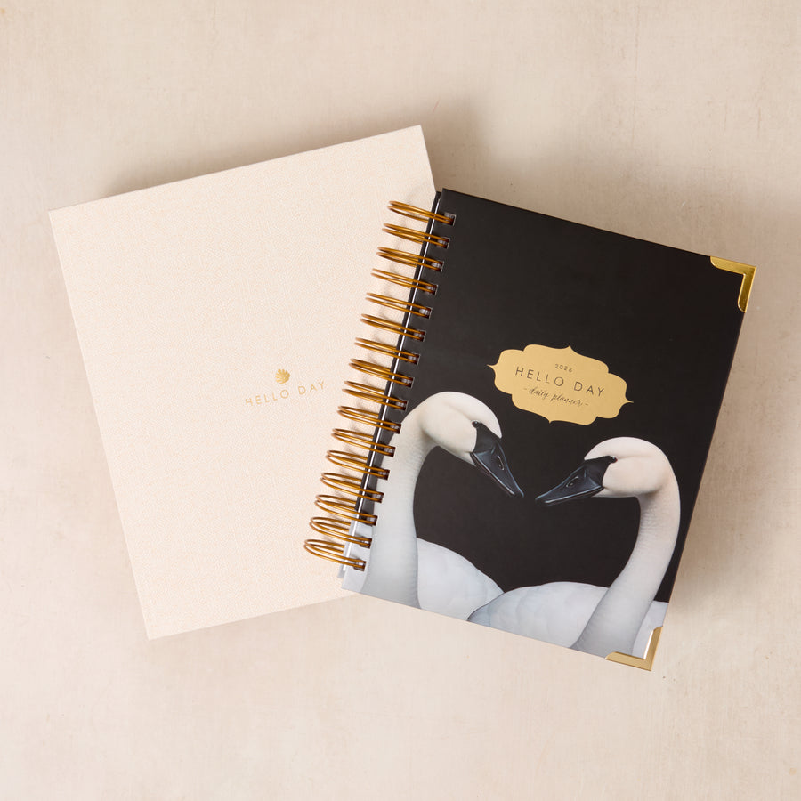 MINIMAL 2026 Daily Planner: NOIR