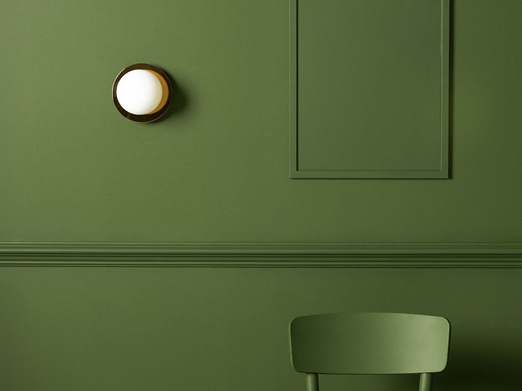 WALL LIGHTS TO SPICE UP THE ROOM
