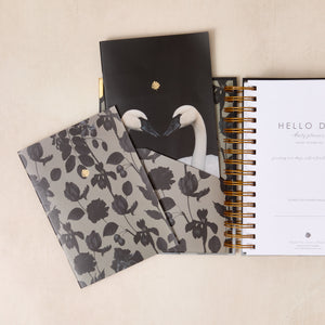 MINIMAL 2026 Daily Planner: NOIR