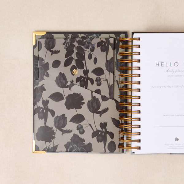 MINIMAL 2026 Daily Planner: NOIR - Hello Day