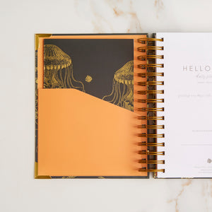 MINIMAL 2024 Daily Planner: SHIMMER