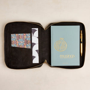 Musings prompt mindfulness journal inside porte black faux leather zip case with gold pineapple pen