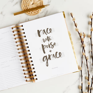 2023 - 2024 Academic / Mid Year Daily Planner: Rosa