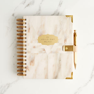 2023 - 2024 Academic / Mid Year Daily Planner: Rosa